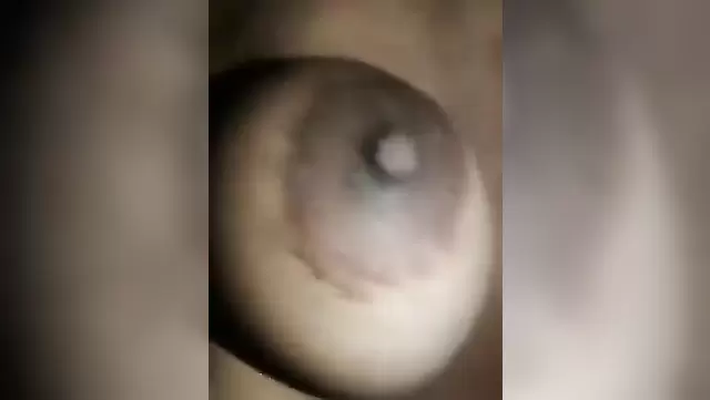 Tacik tombul kızı sikişiyor.